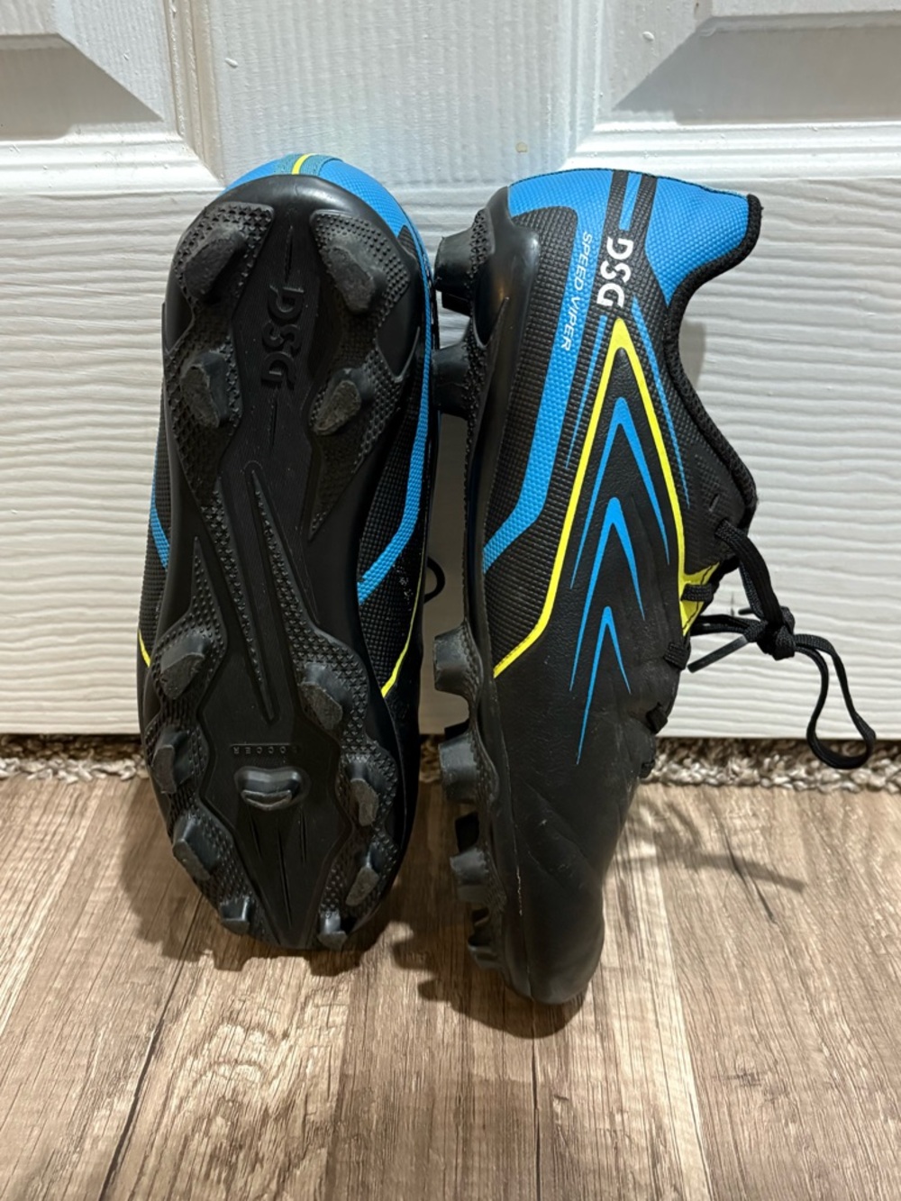 DSG Youth Soccer Cleats